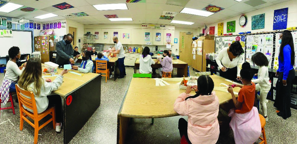 Officers of the Virginia Commonwealth University (VCU) SIAM Student Chapter visited Pinchbeck Elementary School in Henrico, Va., in March 2022 as part of the chapter’s annual volunteer program. Photo courtesy of the VCU SIAM Student Chapter.