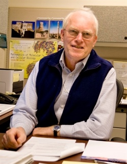 Hans Kaper is the new editor-in-chief of <em>SIAM News.</em>